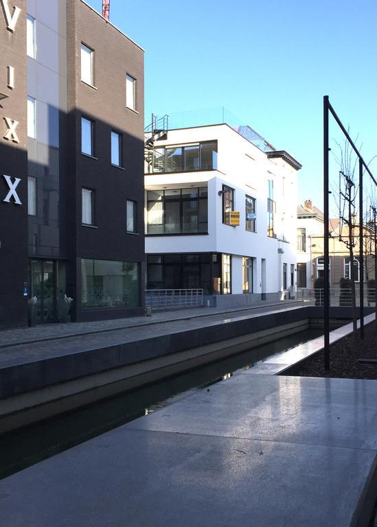 Vixx Suites ميكلين المظهر الخارجي الصورة
